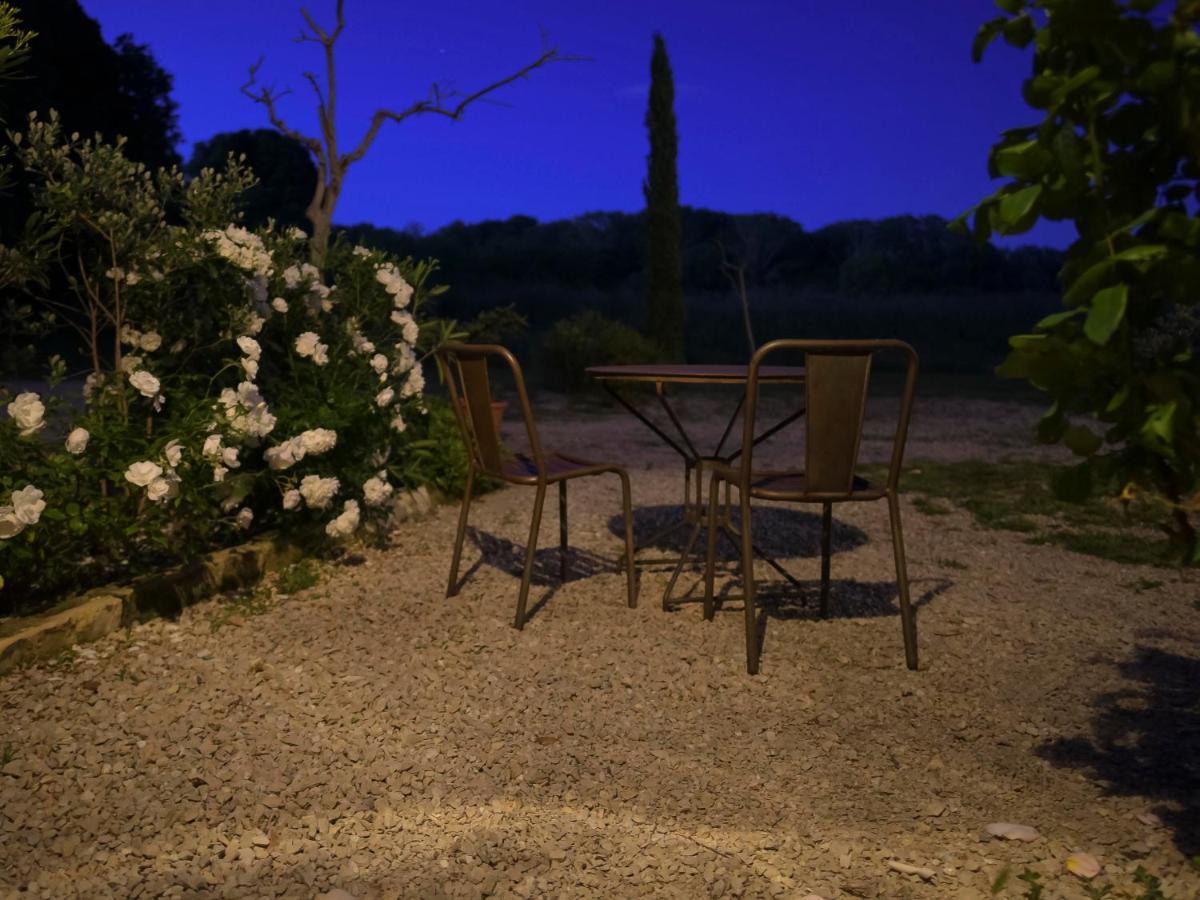 Les Chambres D'Agmara Arles Buitenkant foto