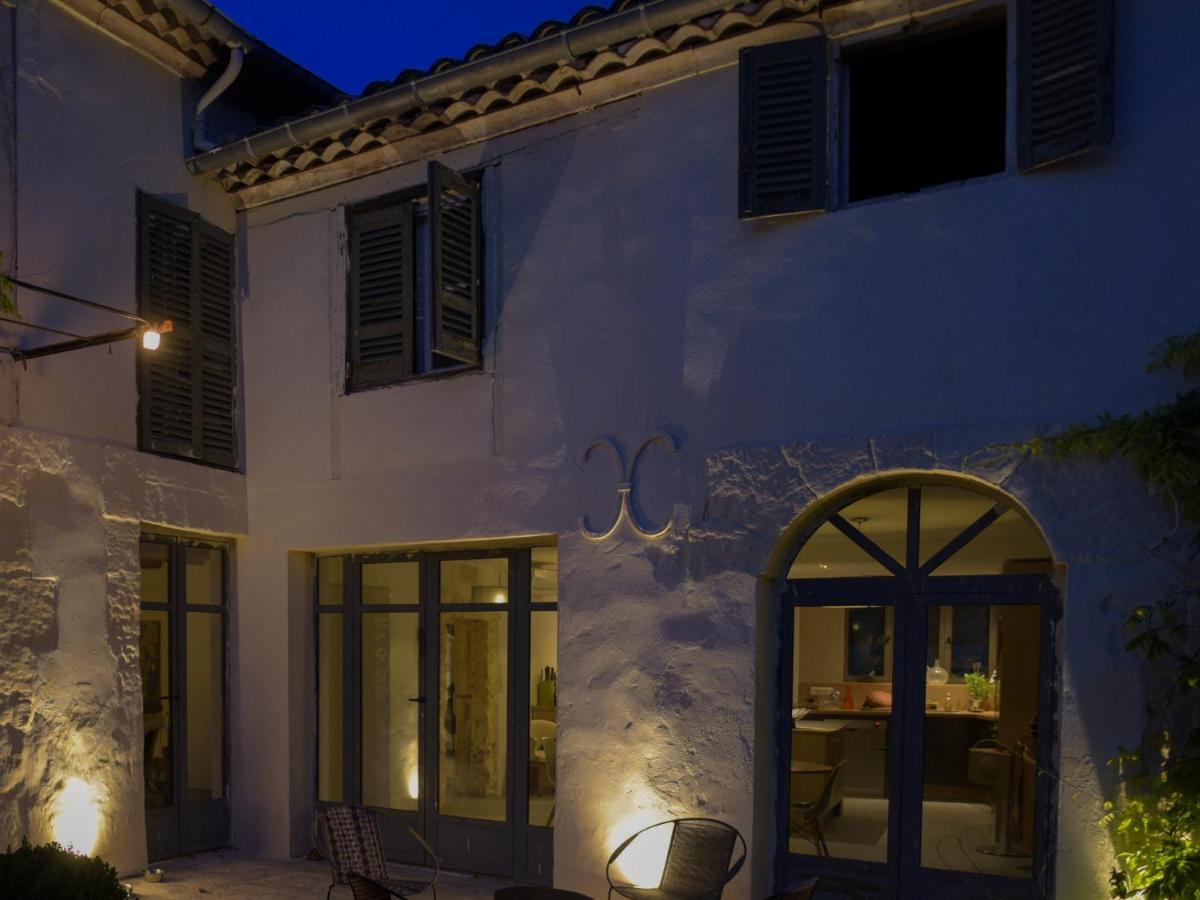 Les Chambres D'Agmara Arles Buitenkant foto